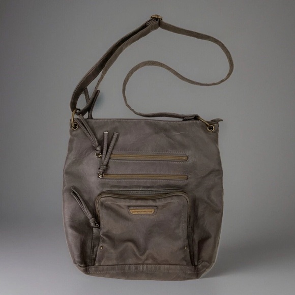 Medium grey Stone Mountain USA Crossbody purse - Picture 1 of 14